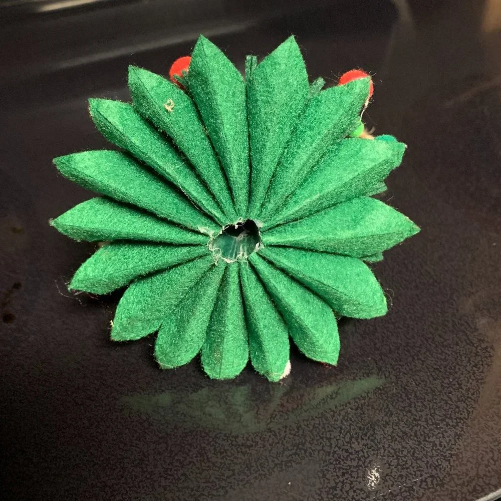 Merry Brite felt Christmas Tree Ornament